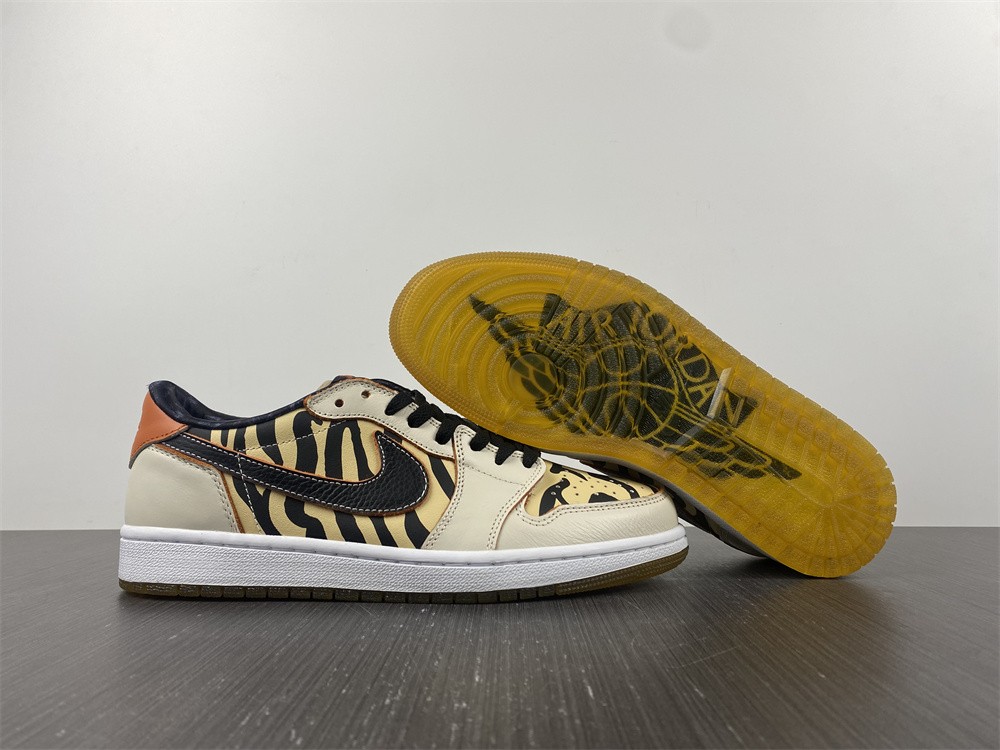 Air Jordan 1 Low OG DH6932-100