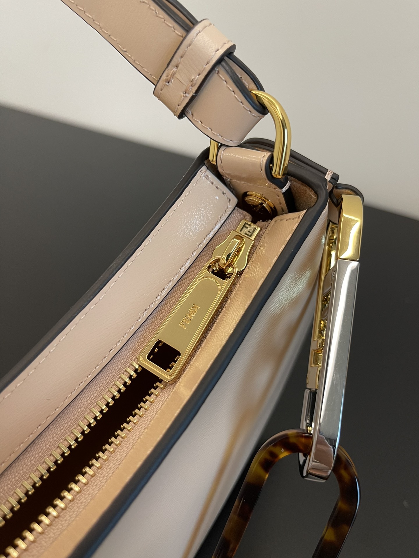 F*endi Top Bag 32*11*5CM