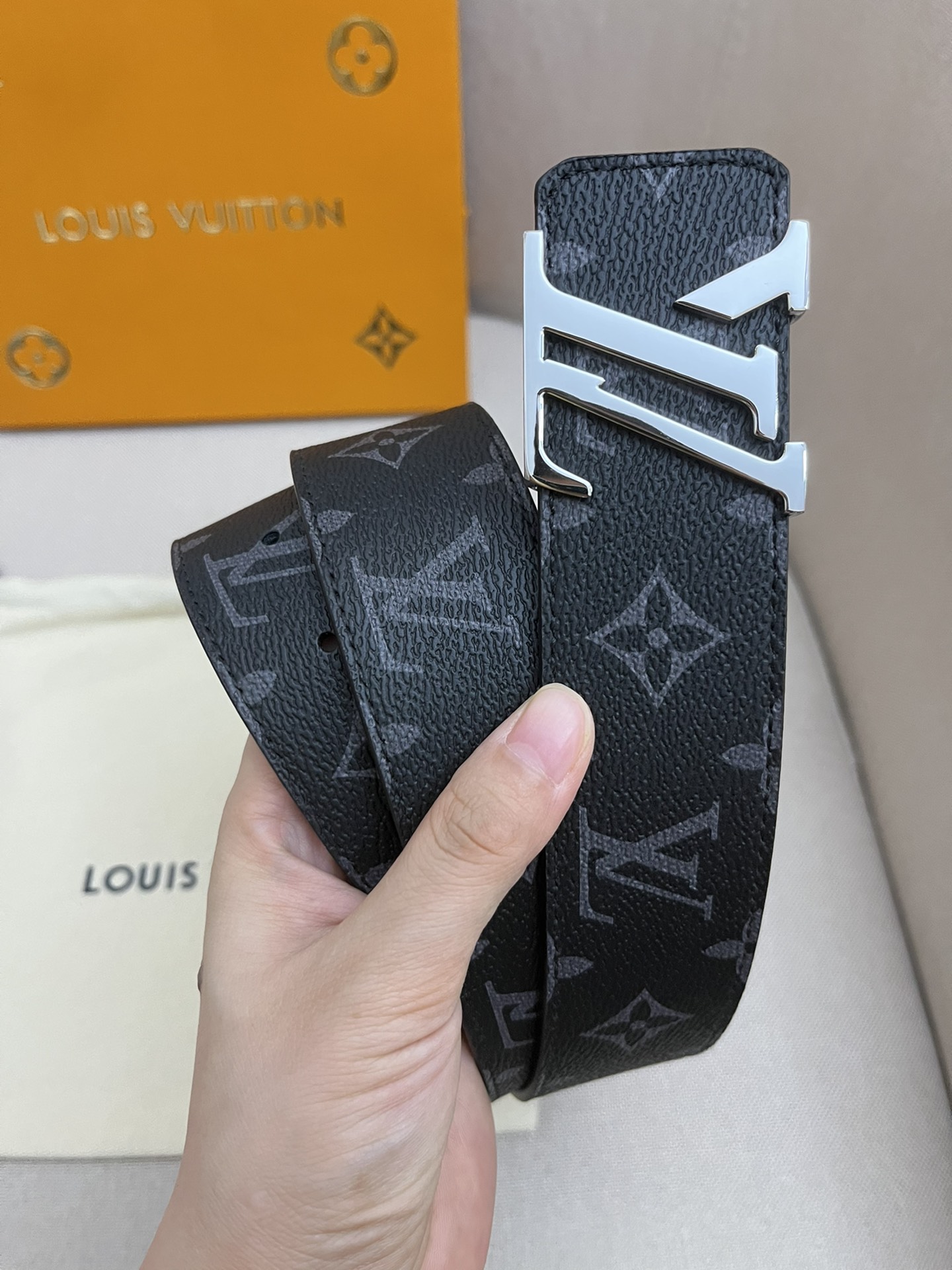 L*ouis V*uitton Belts Top Quality 40MM