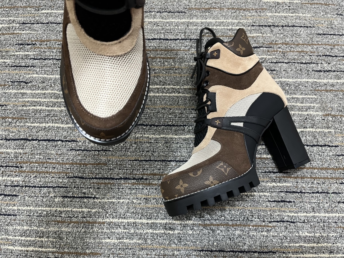 Women L*ouis V*uitton Top Sneaker