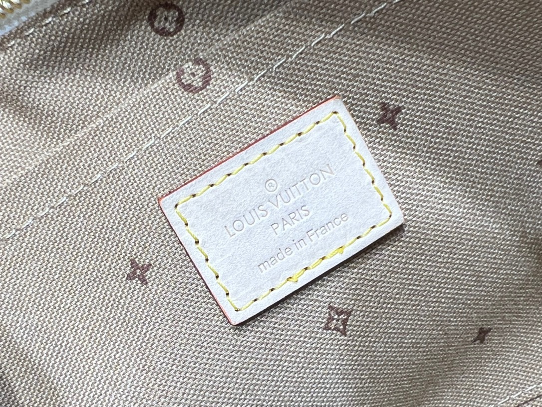 Lady L*ouis V*uitton buci handbag Top Quality27*14*6cm