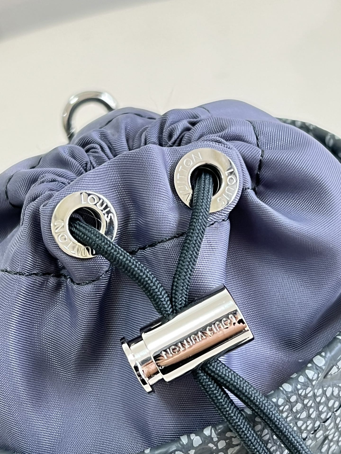 L*ouis V*uitton Top Bag 12.5*17*12.5CM