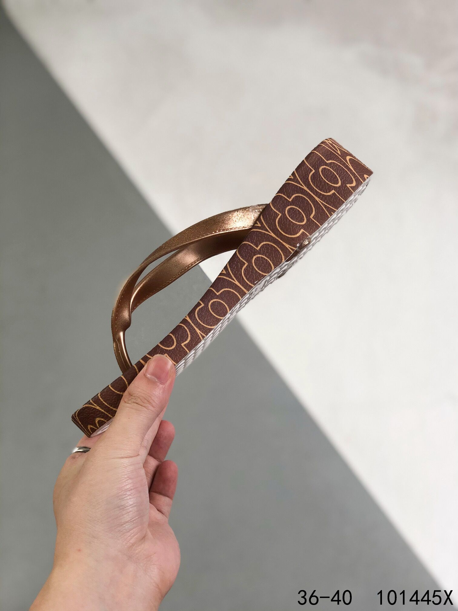 Women L*ouis V*uitton Top Slippers