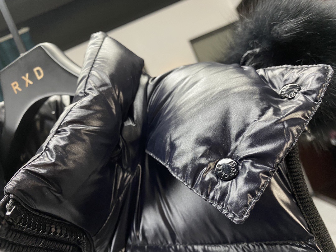 Women Down vest; M*oncler Top Quality 2022