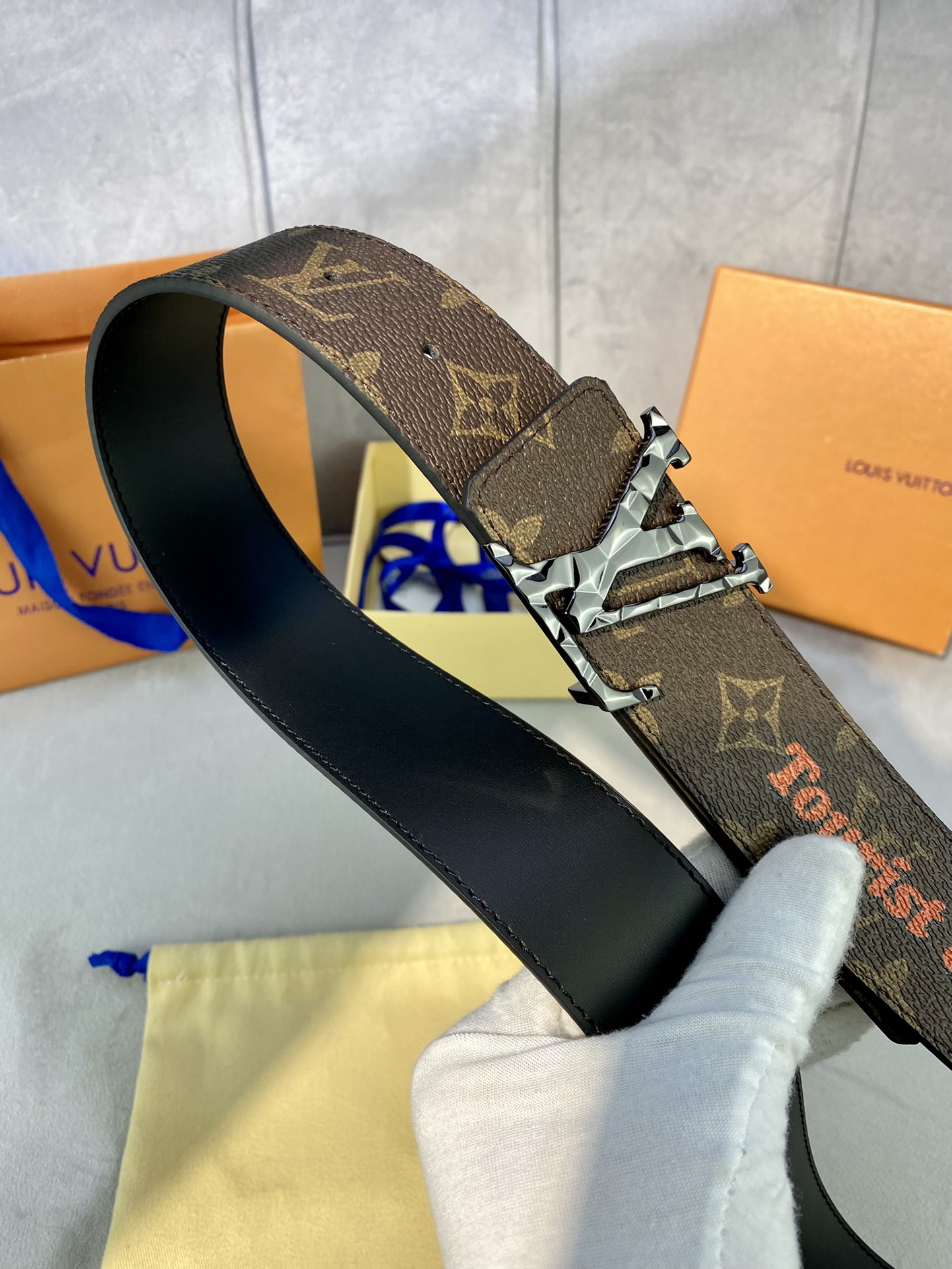 L*ouis V*uitton Belts Top Quality 40MM