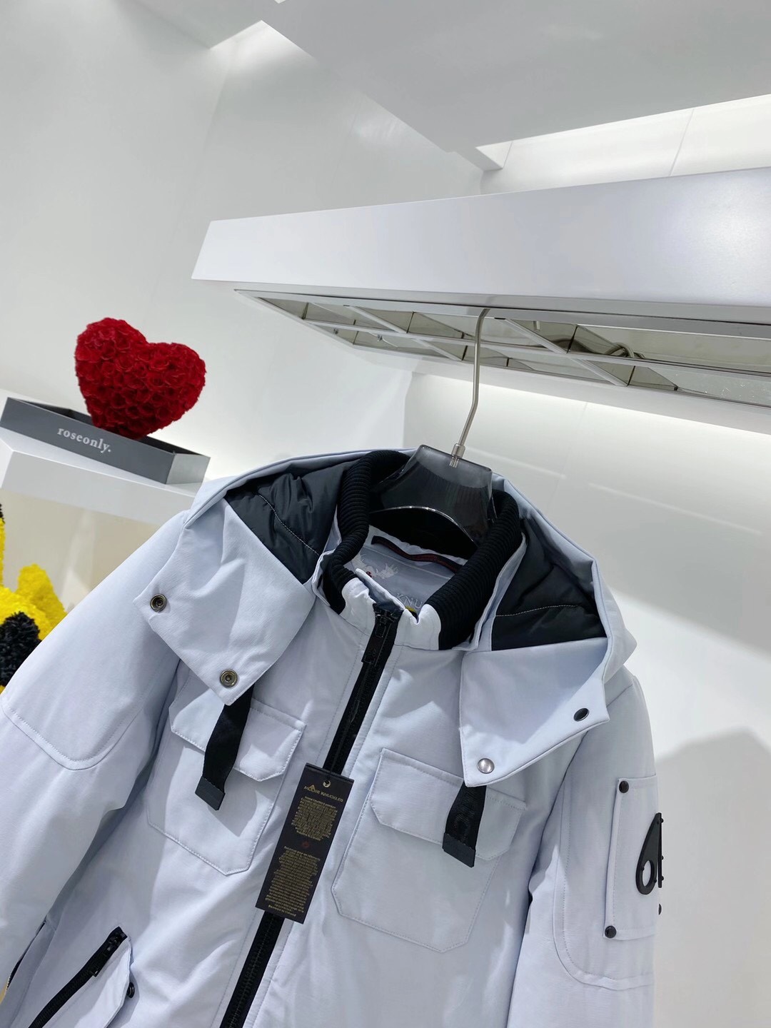 Men Women Down jacket Maikesneakers