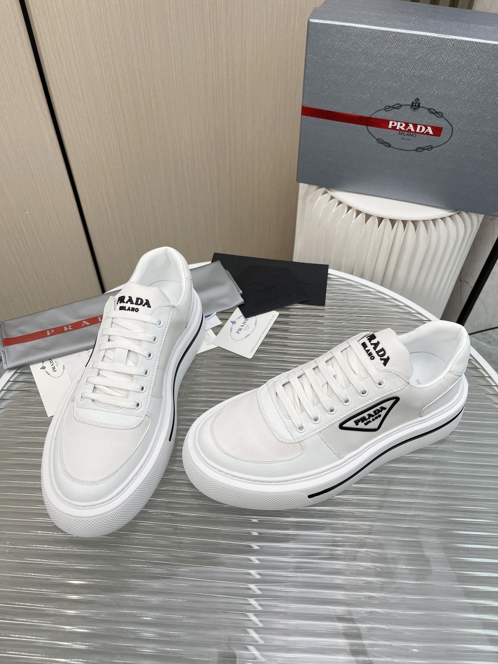 Men P*rada Top Sneaker （ ）