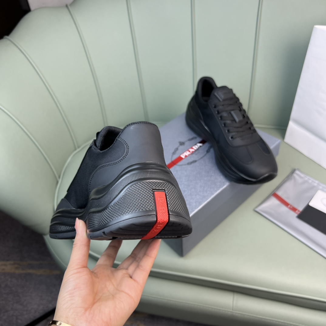 Men P*rada Top Sneaker （ ）