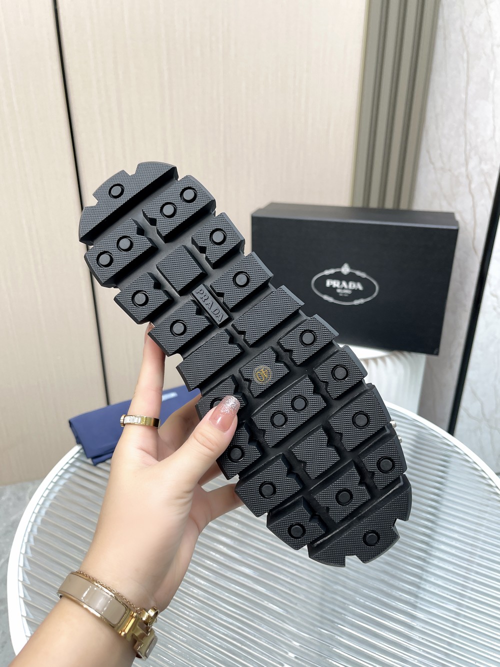 Men P*rada Top Sneaker （ ）