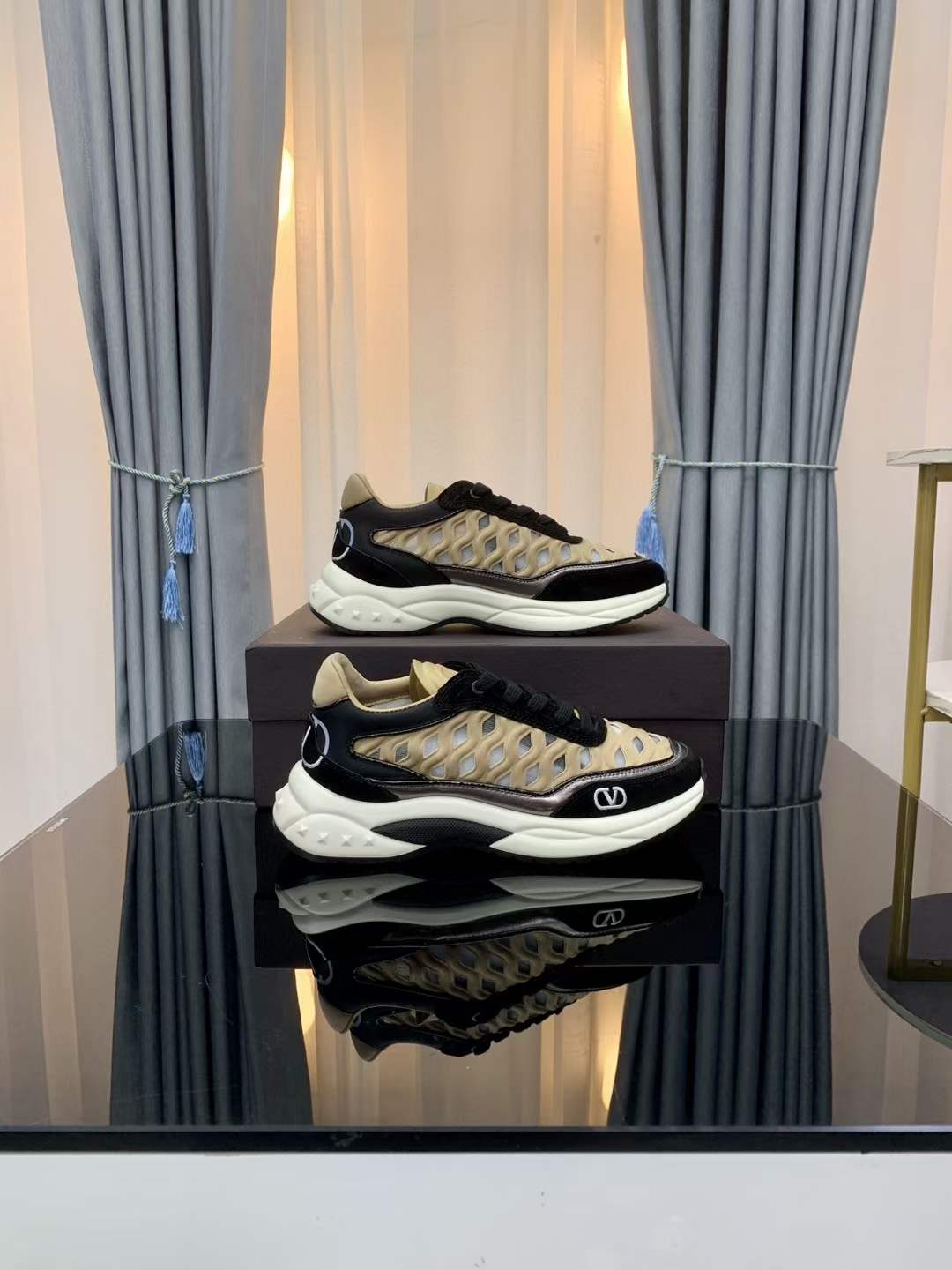 Women Men V*alentino Sneakers Maikesneakers