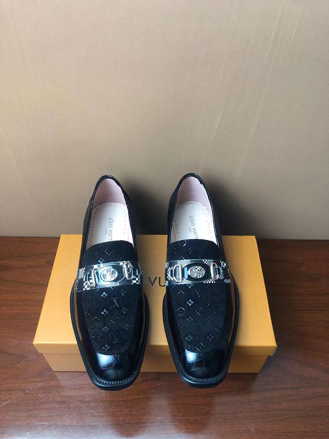 Men L*ouis V*uitton Top Sneaker （）