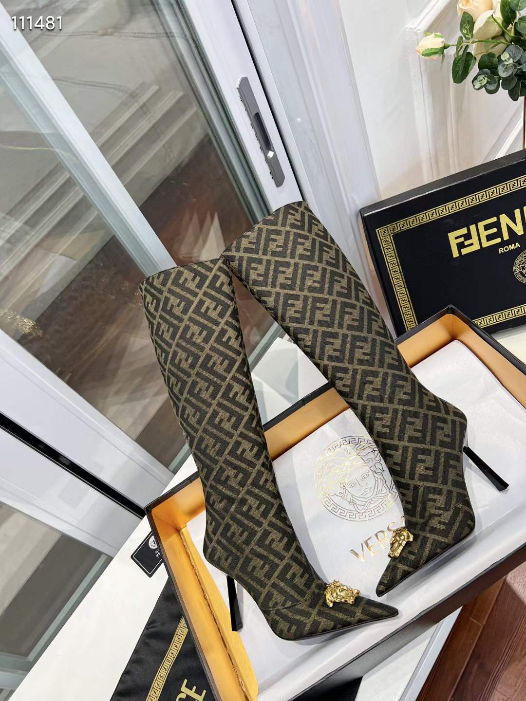 Women F*endi Top boots