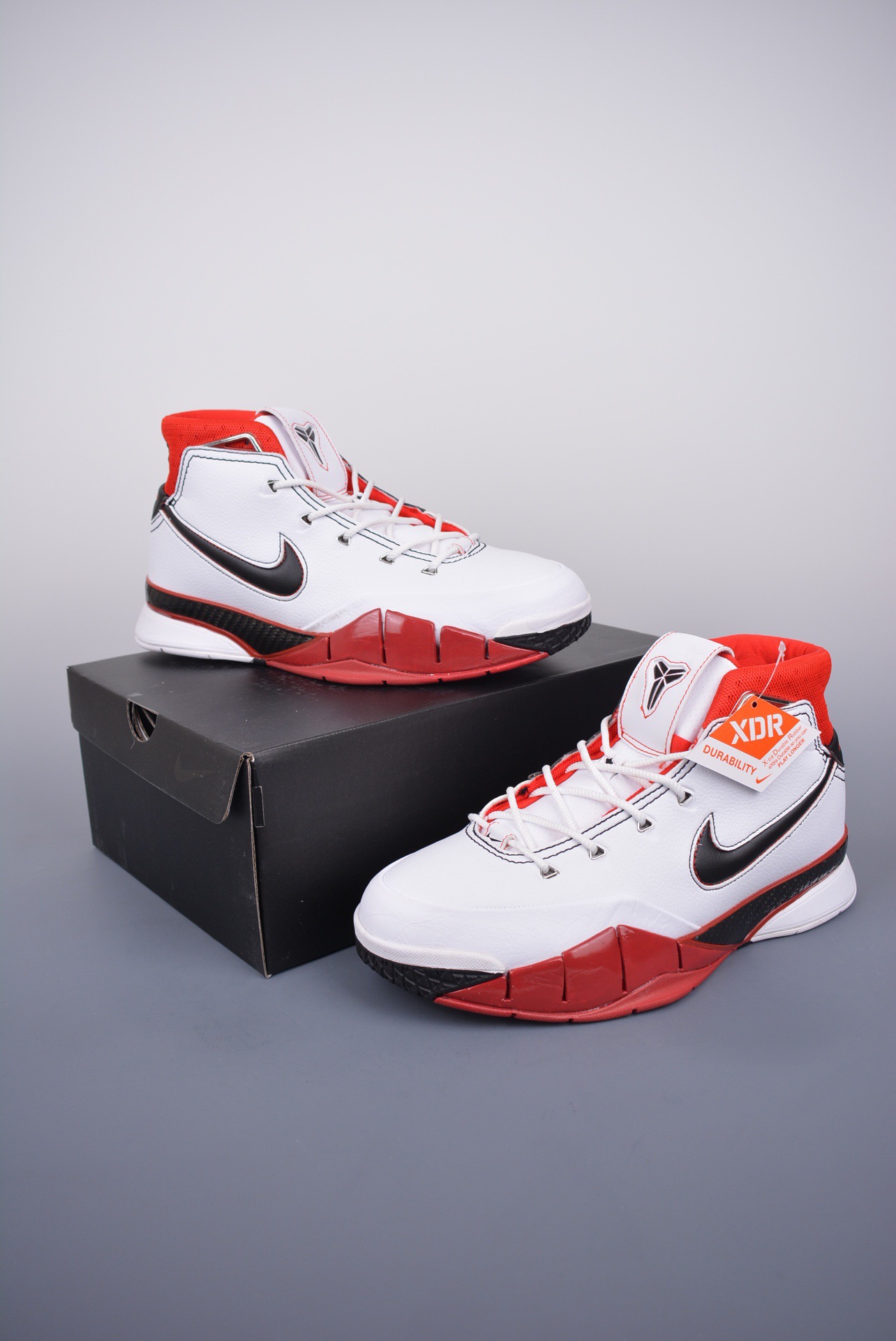 NIKE zoom KOBE 1 protro