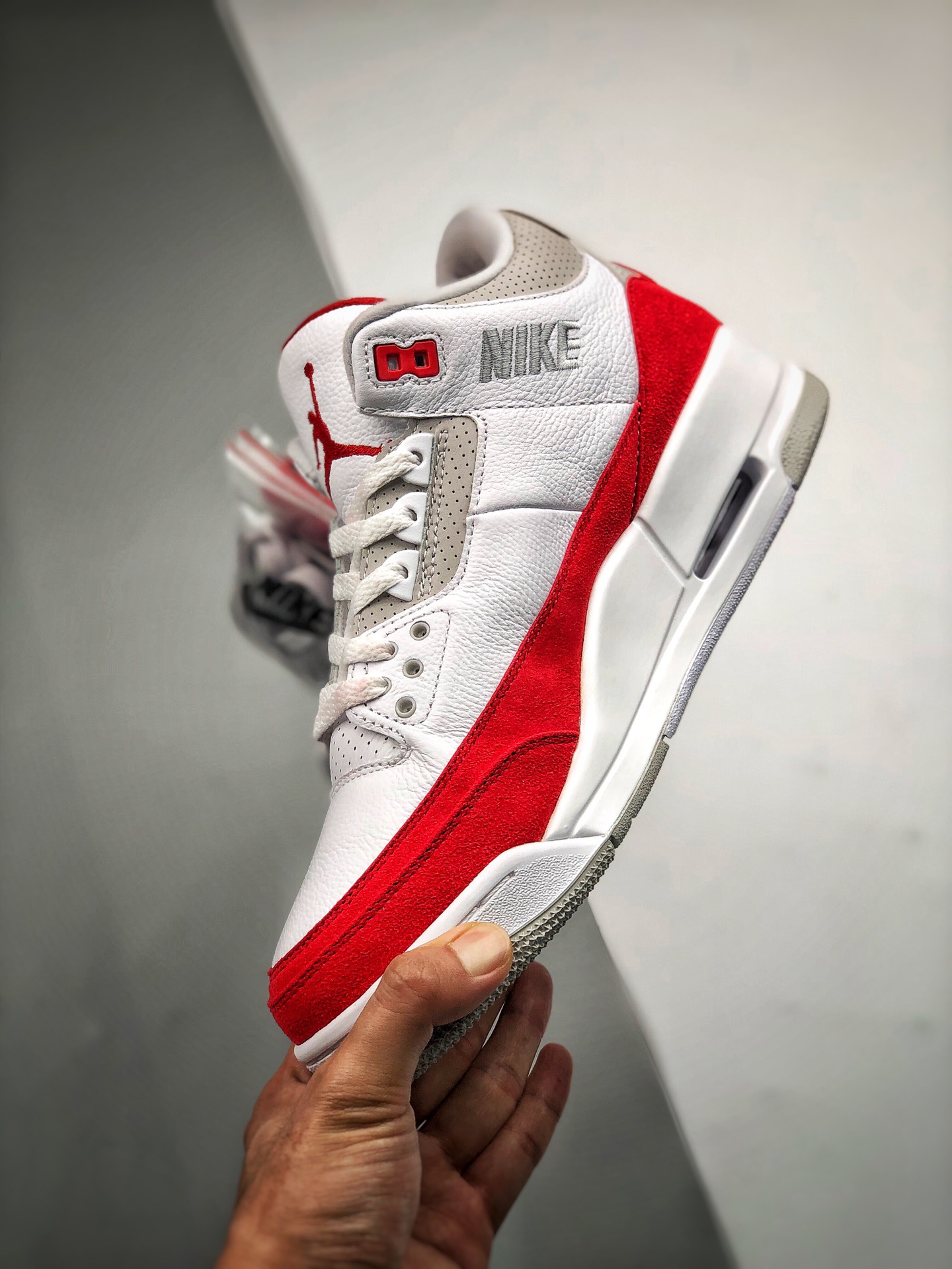 NIKE Air Jordan 3 tinker air max 1