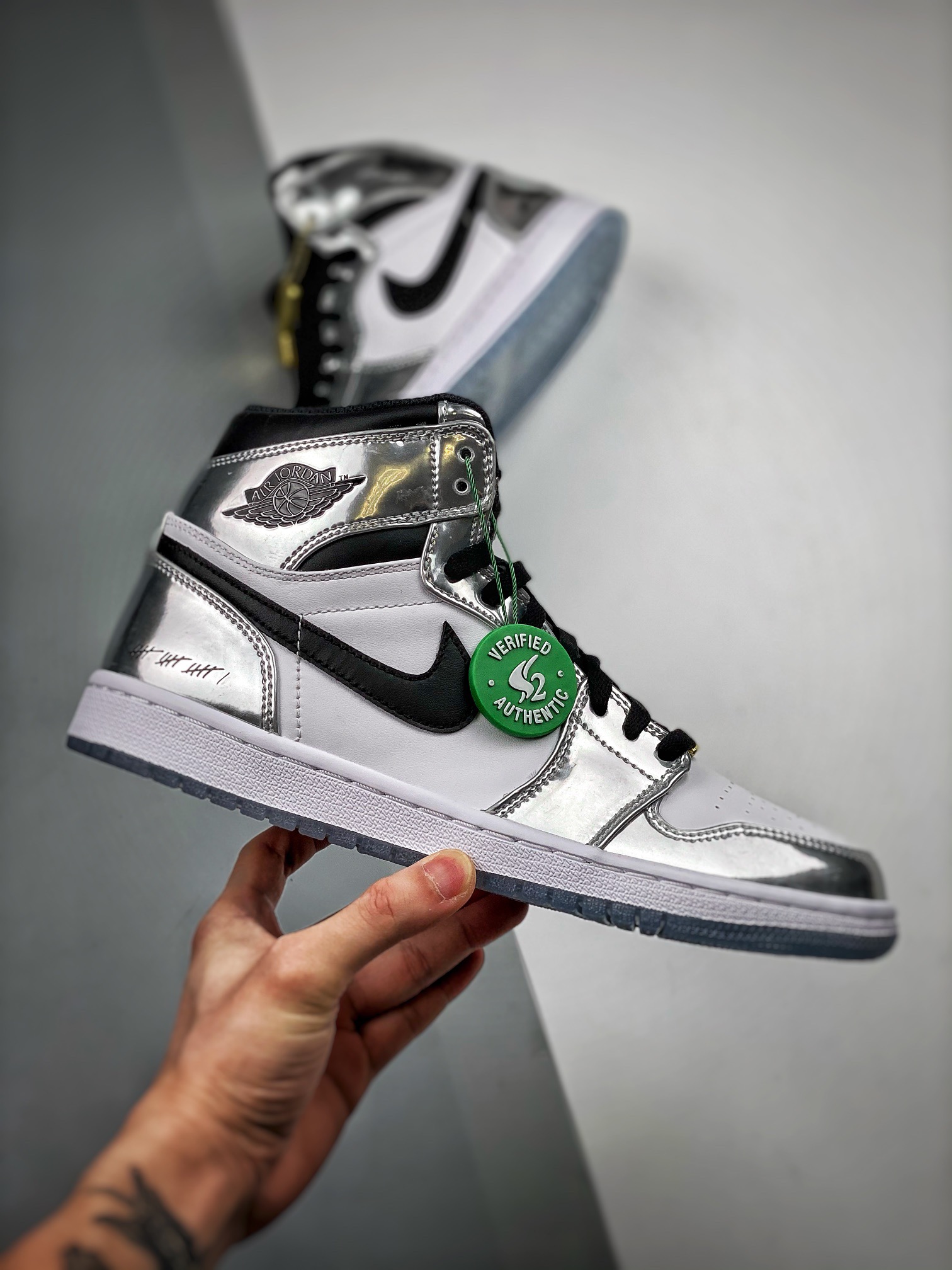 Nike Air Jordan 1 High AJ1