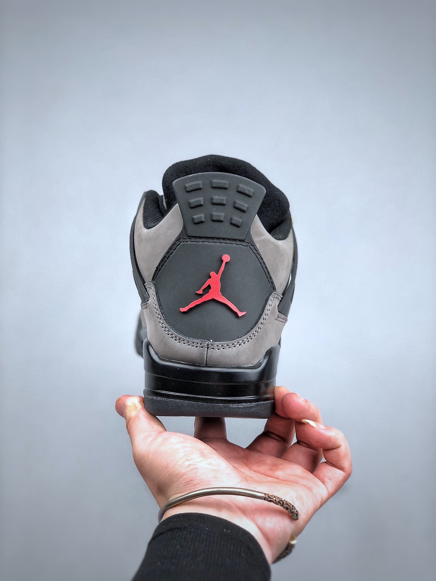 Nike Air Jordan 4 Retro