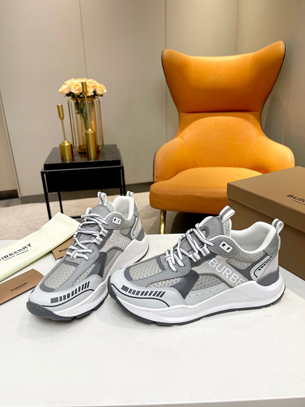 Men B*rberry Sneaker （）