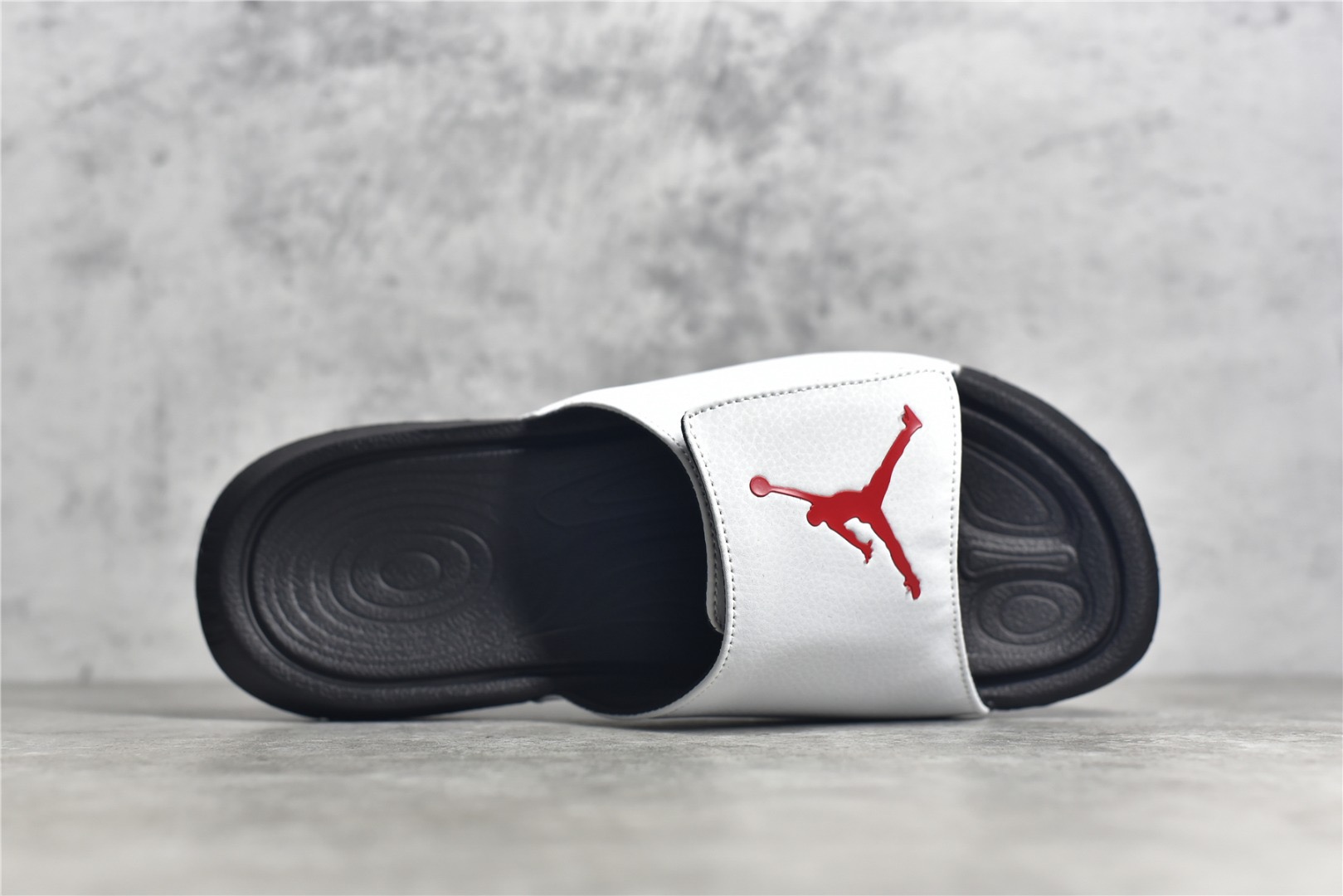 Nike Air Jordan 6 Slippers