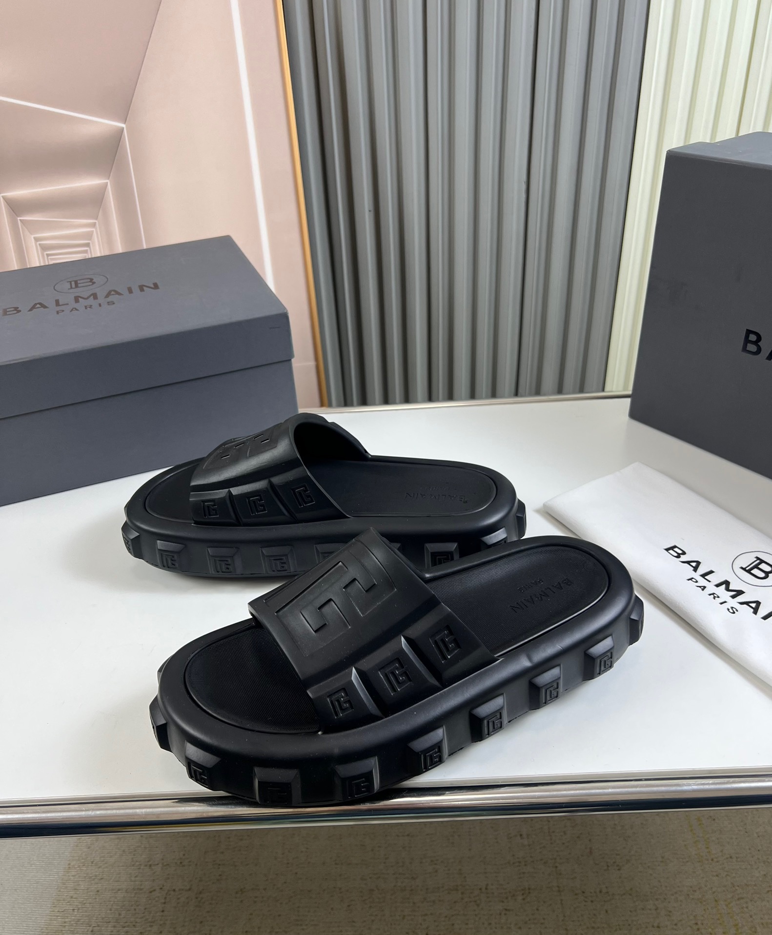 Men B*almain Top Slippers Maikesneakers