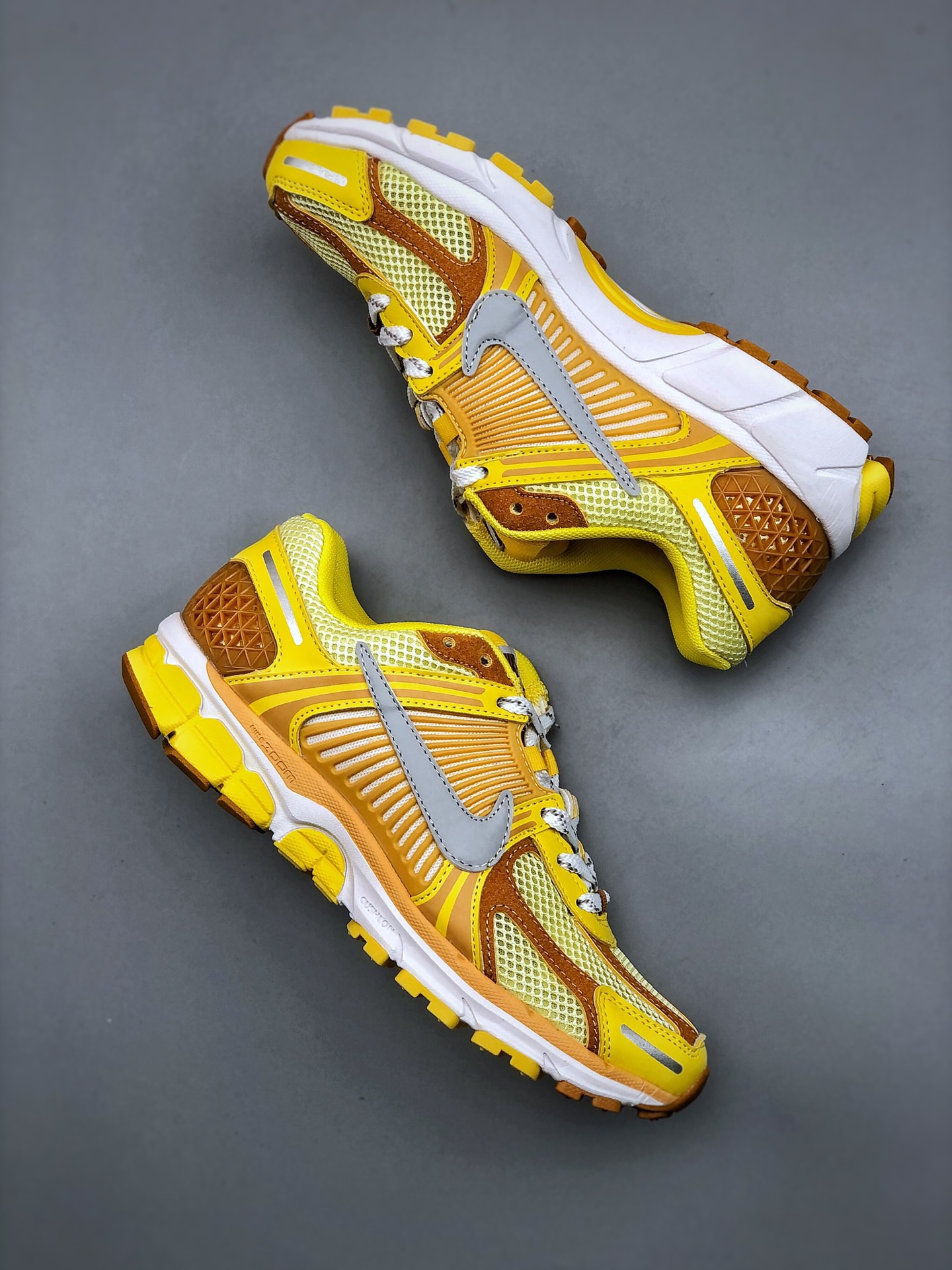 Nike Zoom Vomero 5 SP