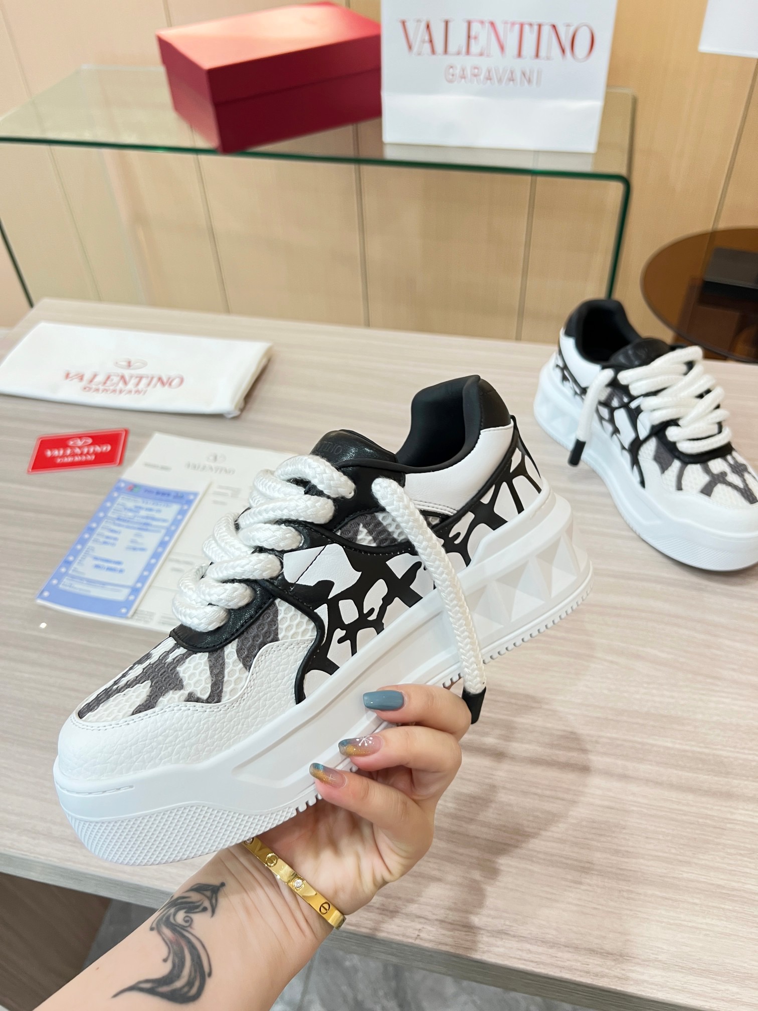 Women Men V*alentino Sneakers Maikesneakers