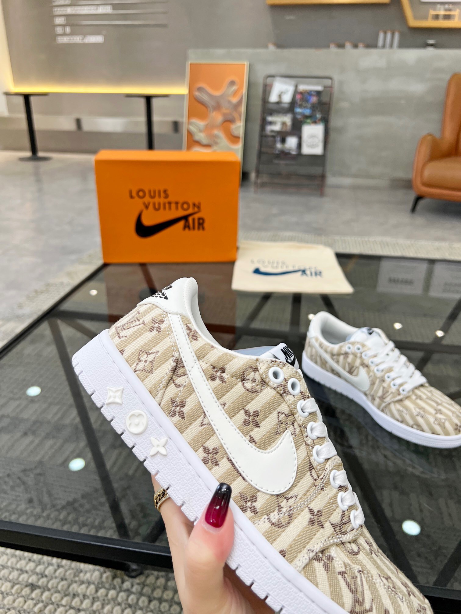 Men L*ouis V*uitton x NIKE Sneakers Maikesneakers