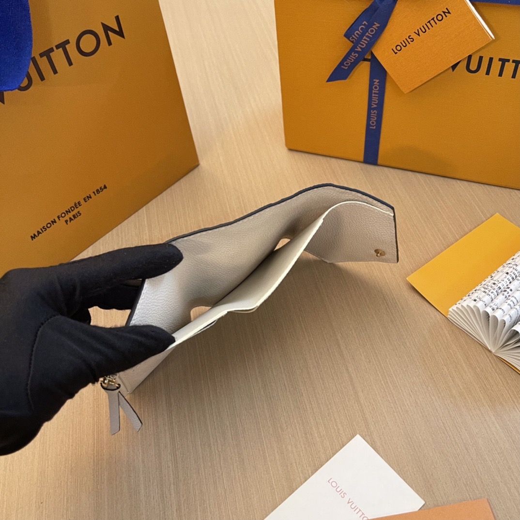 L*ouis V*uitton Top Bag