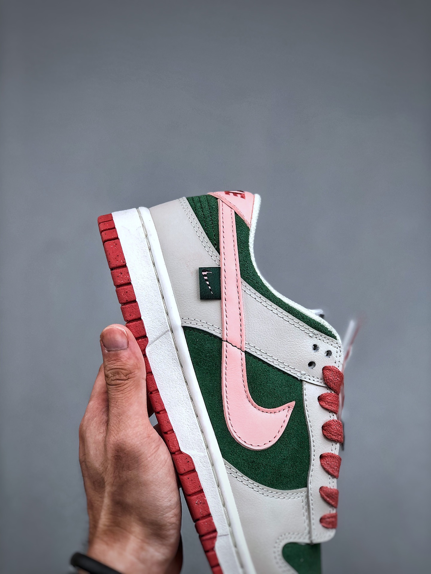 Top quality Nike SB Dunk Low