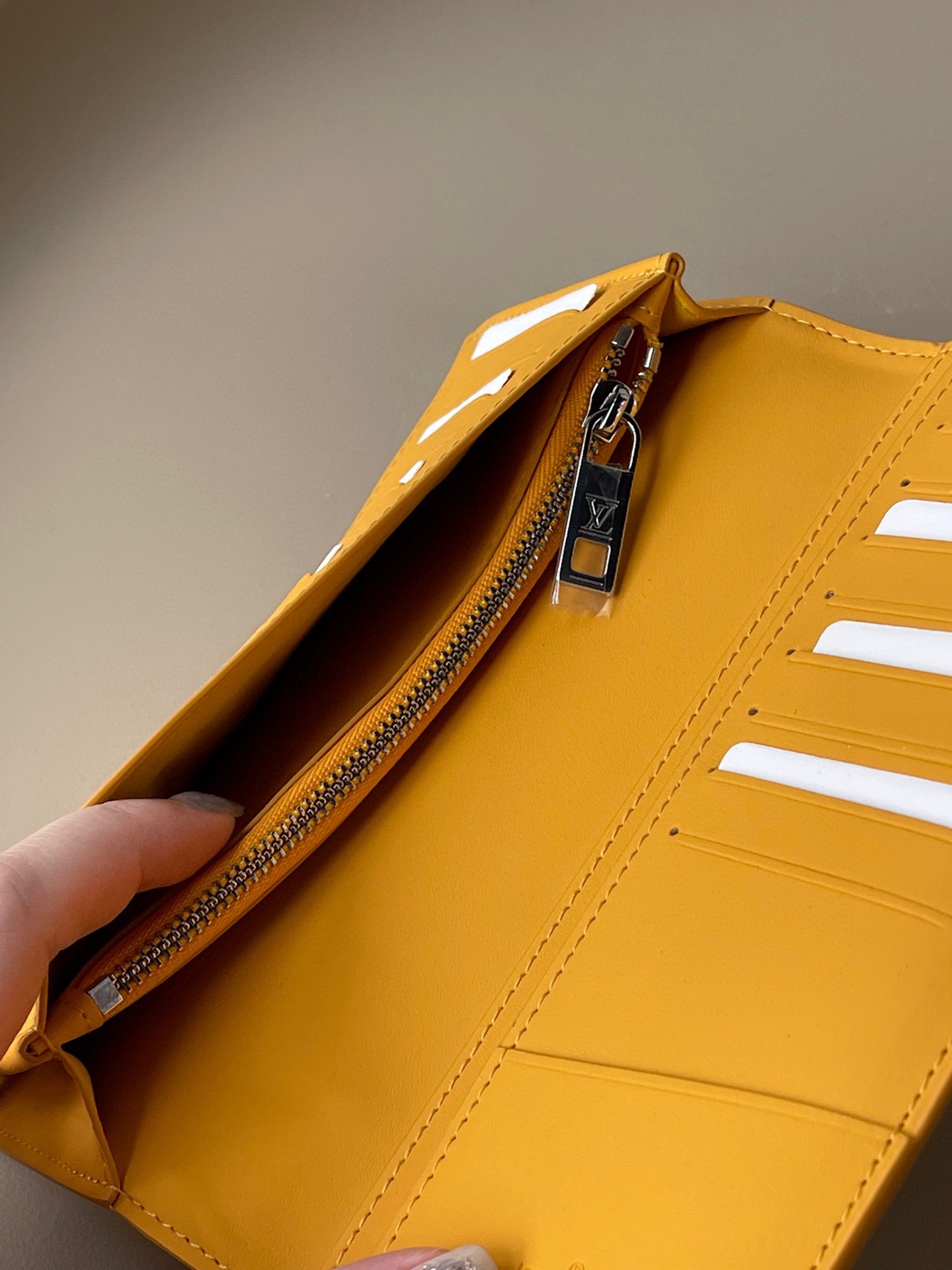 L*ouis V*uitton Top Bag