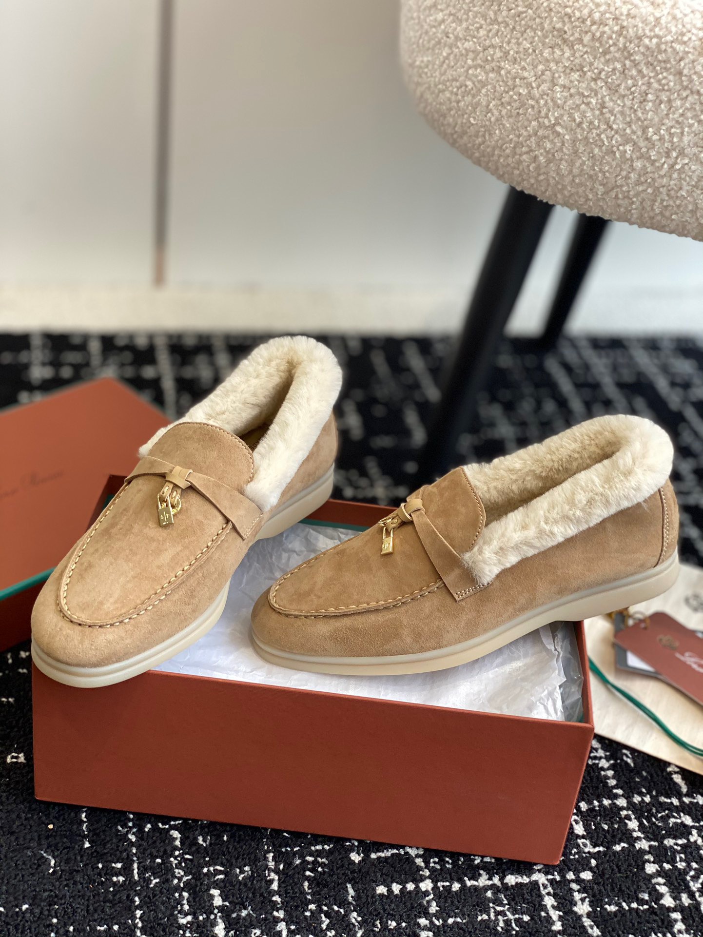 Women L*oro P*iana Top Loafer （）