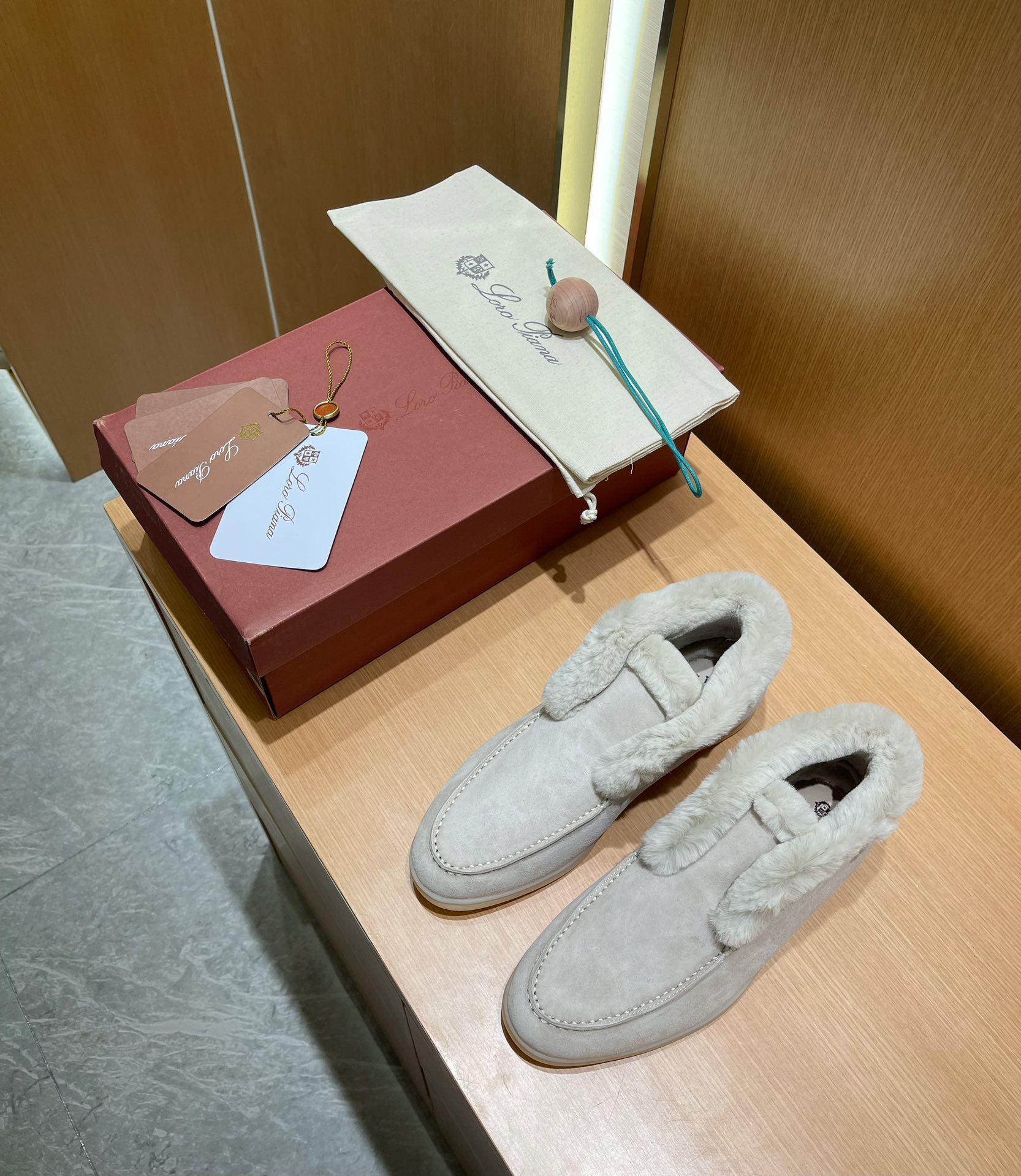 Women L*oro P*iana Top Loafer （）