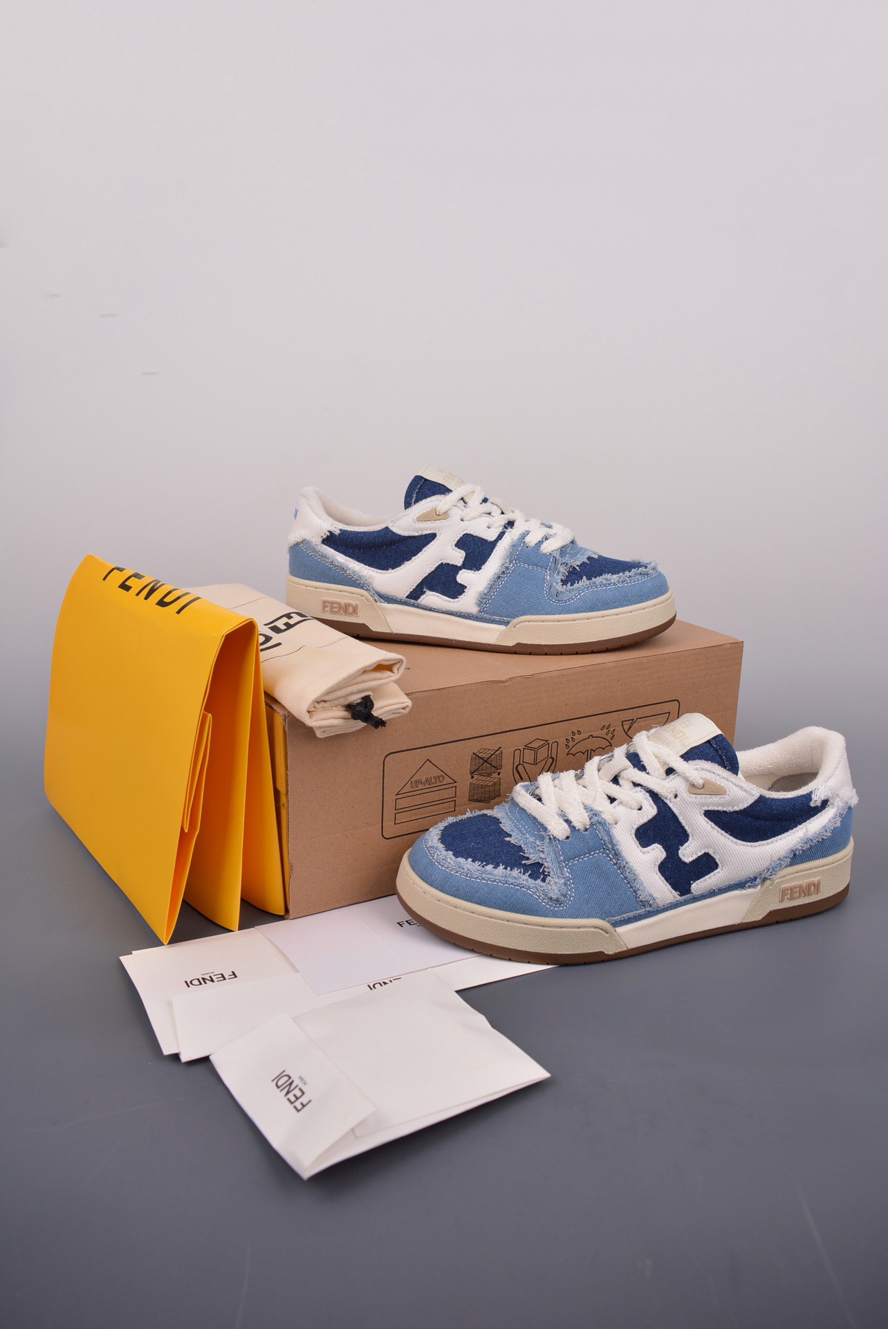 Men Women F*endi Top Sneaker