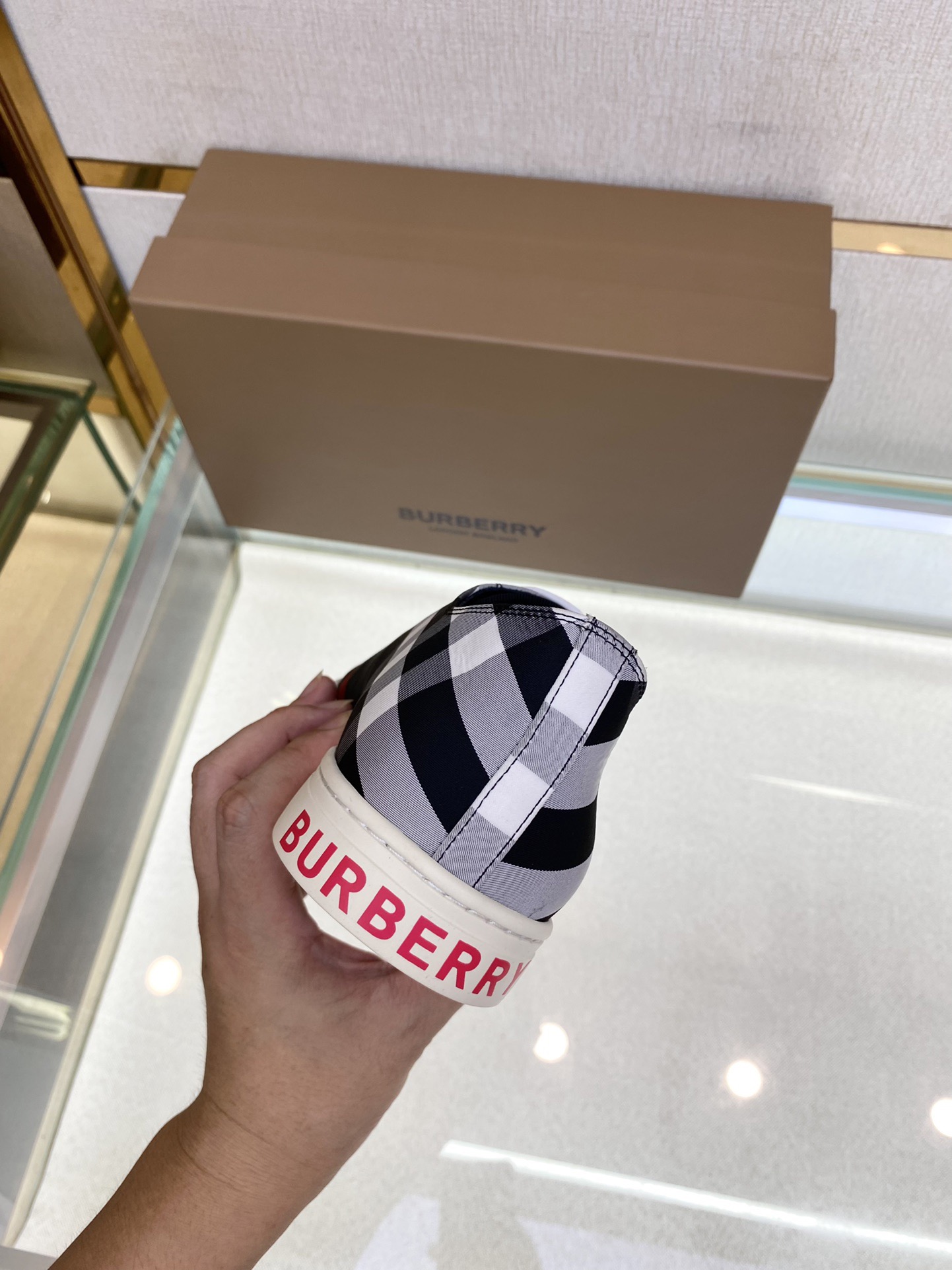 Men B*urberry Top Sneaker