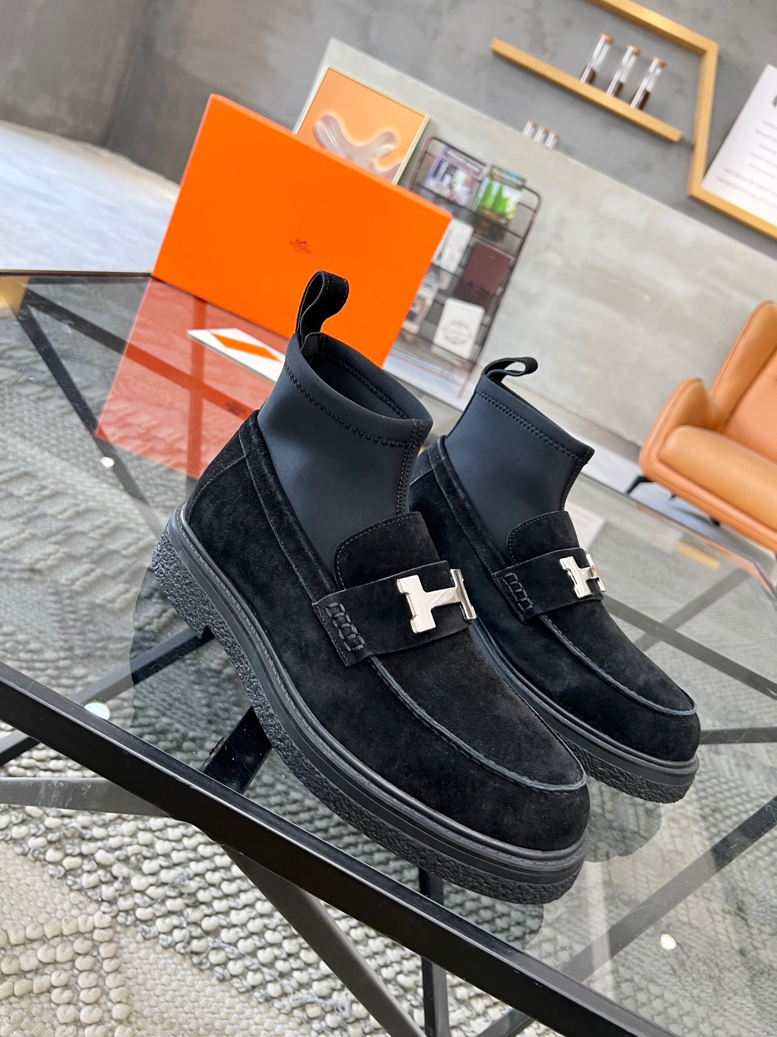 Men H*ermes Top Sneaker