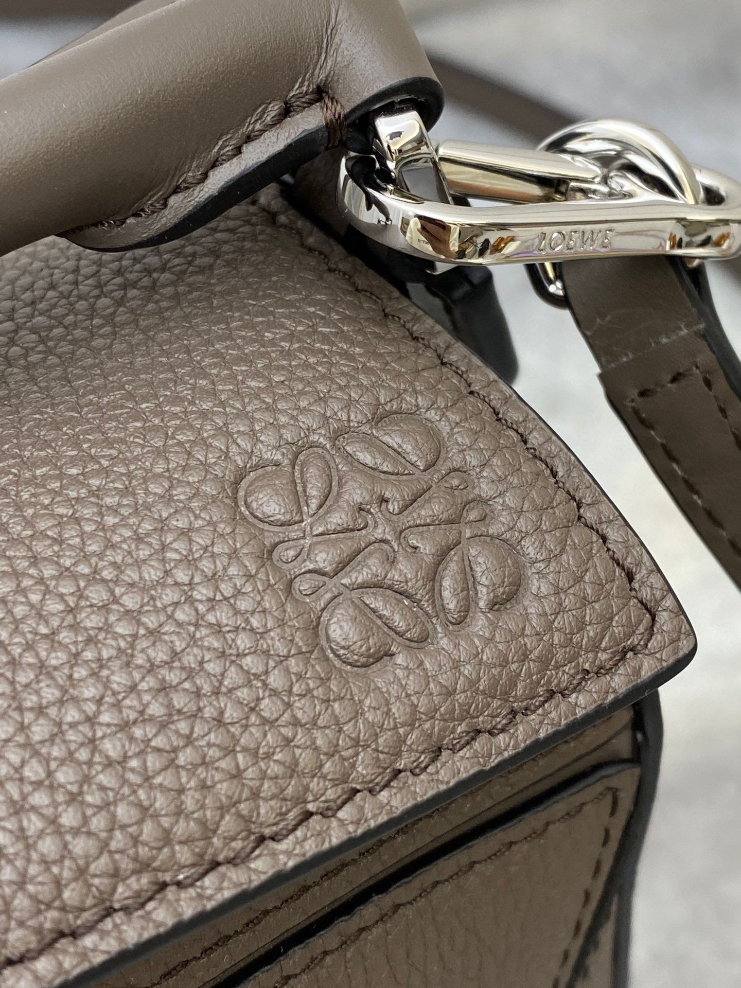 L*oewe Bag 9016 Top Quality