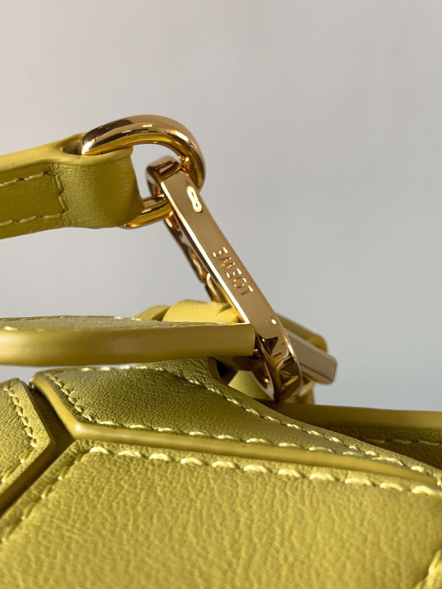 L*oewe Bag 9016 Top Quality