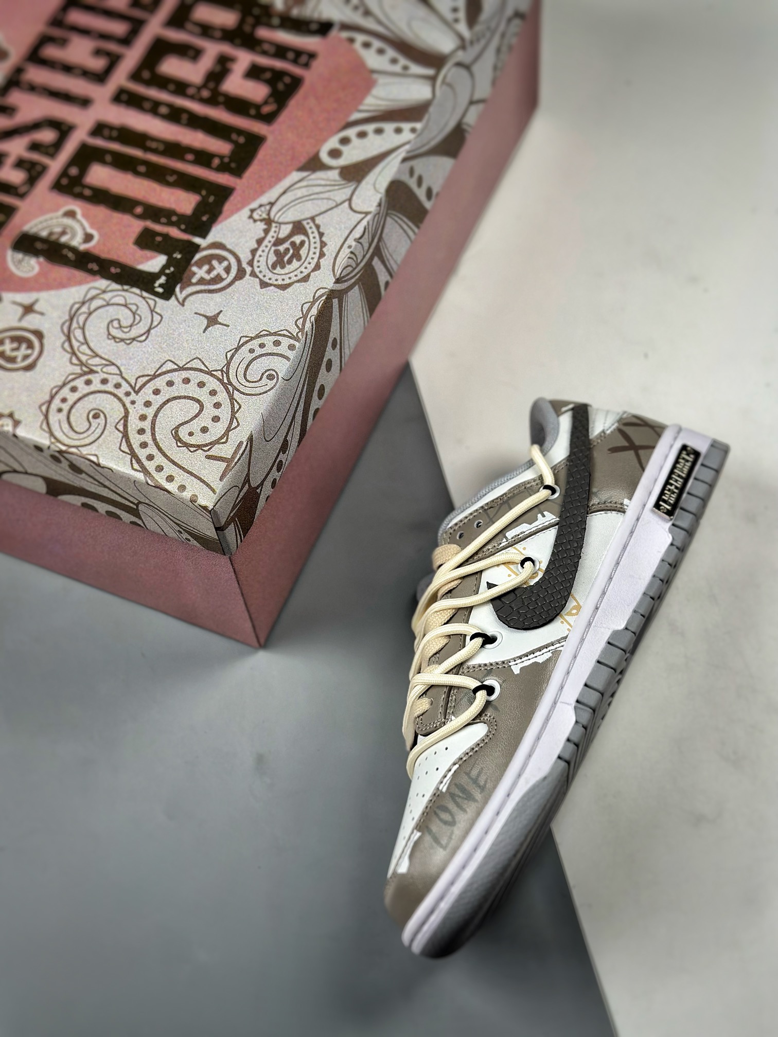 Men Women Top quality Nike SB Dunk Low