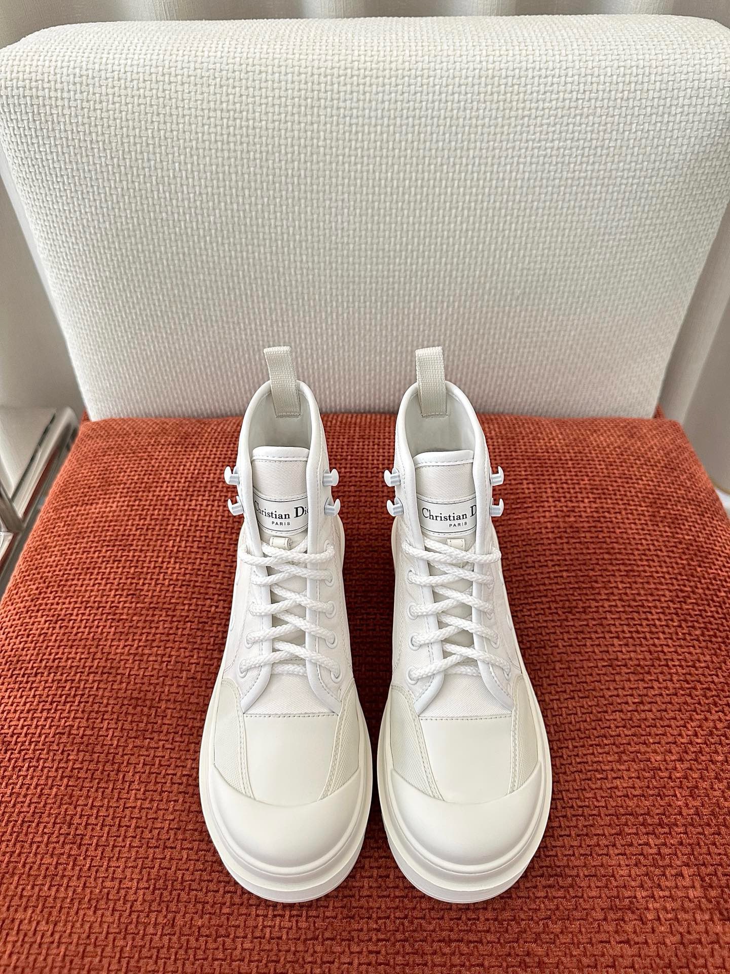 Women D*ior Top Sneaker