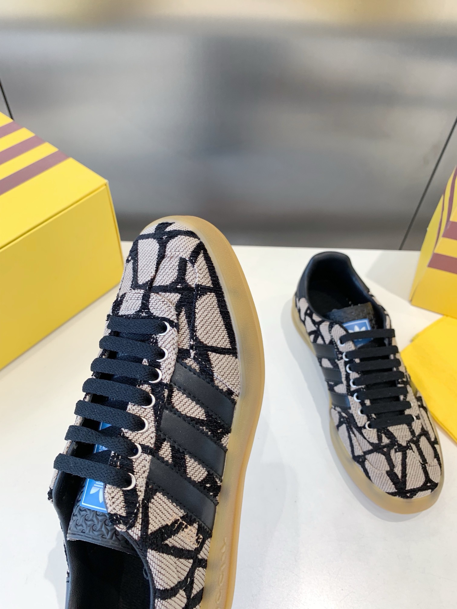 Men Women G*ucci Top Sneaker