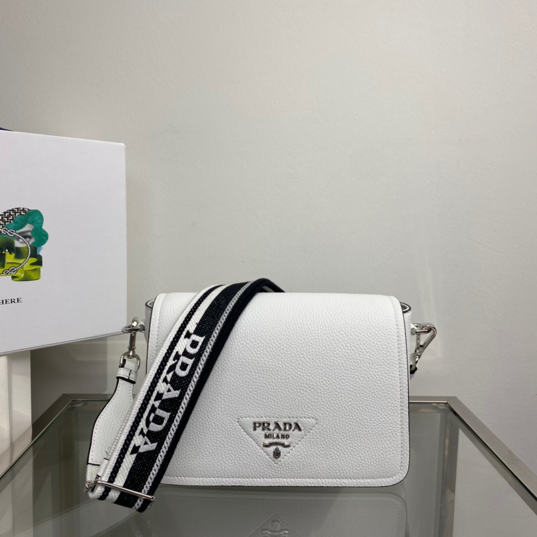 P*rada Bag Top Quality