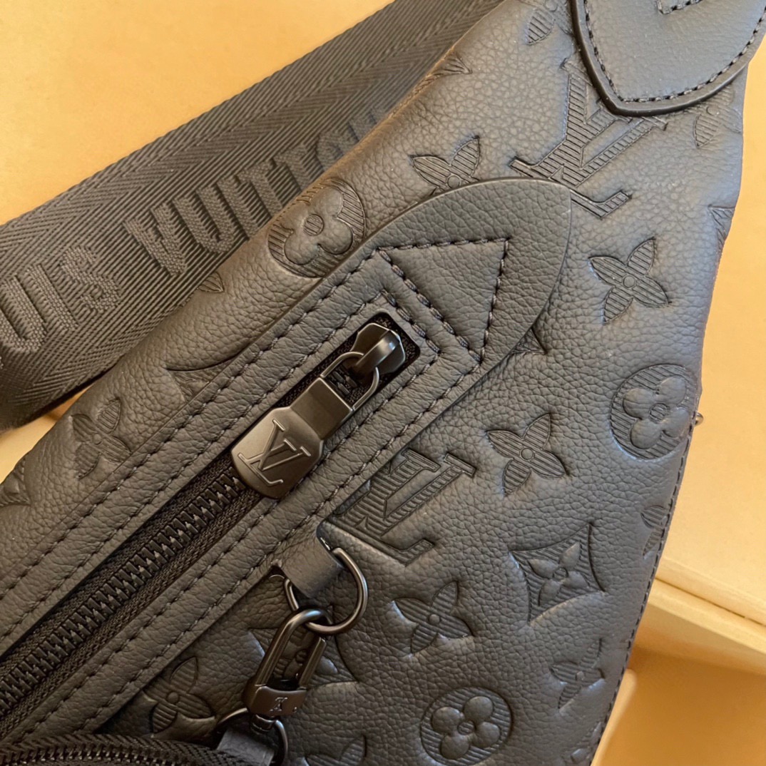 L*ouis V*uitton Top Bag