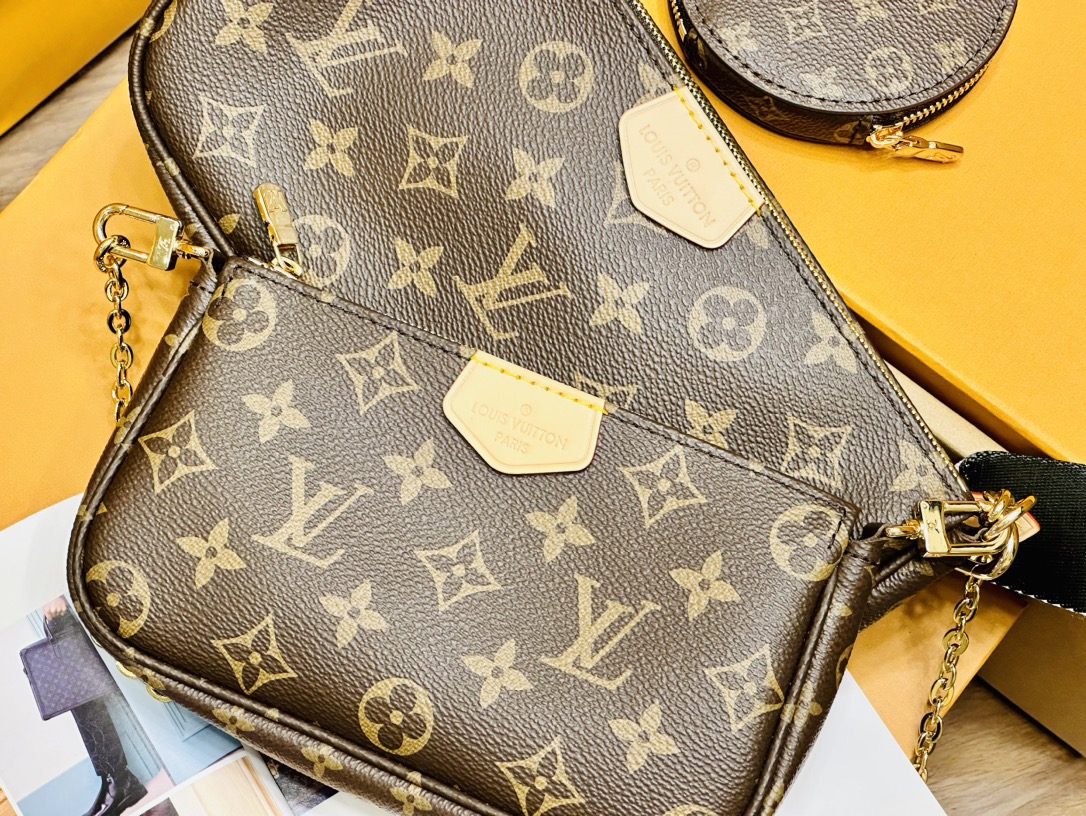 L*ouis V*uitton Top Bag