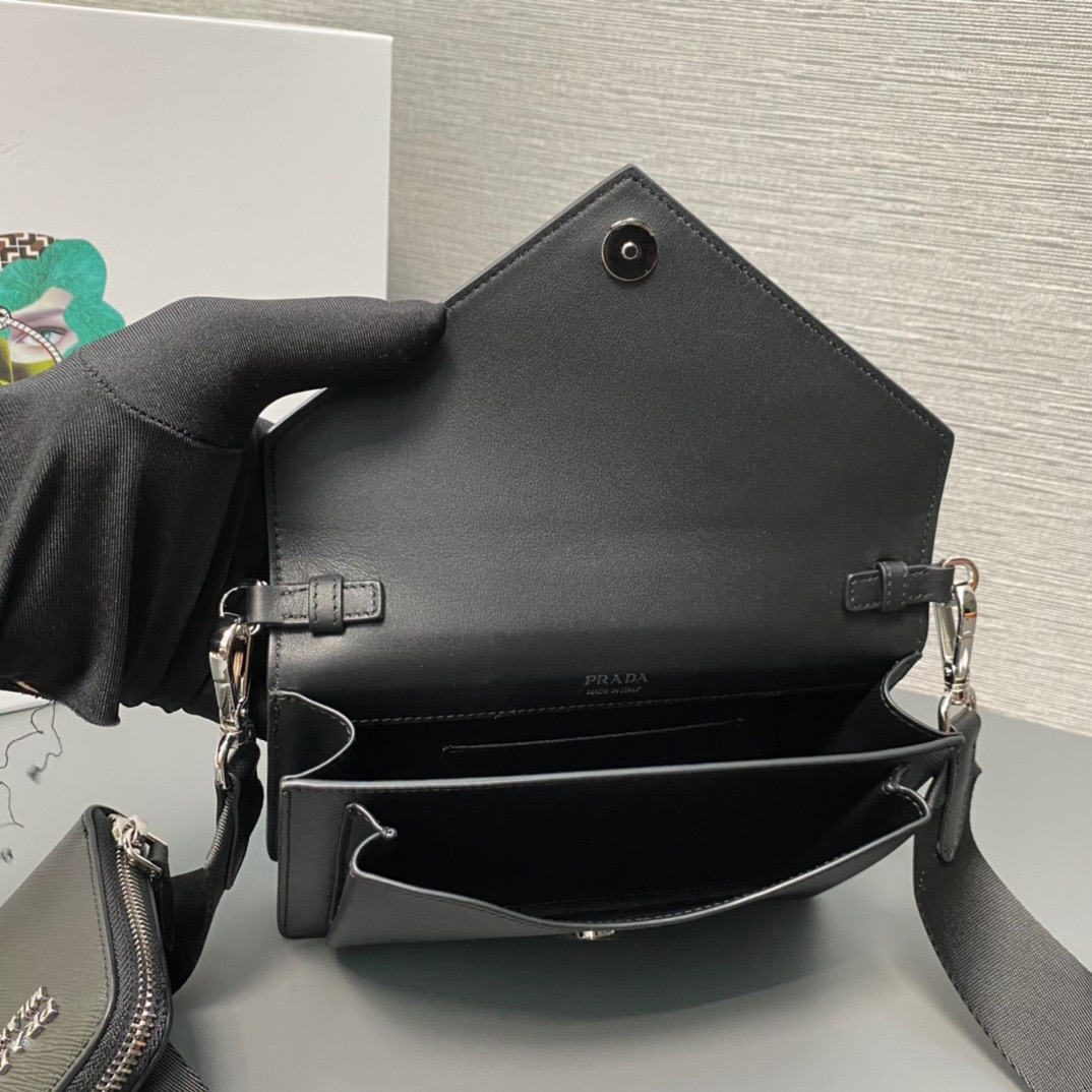 P*rada Bag Top Quality