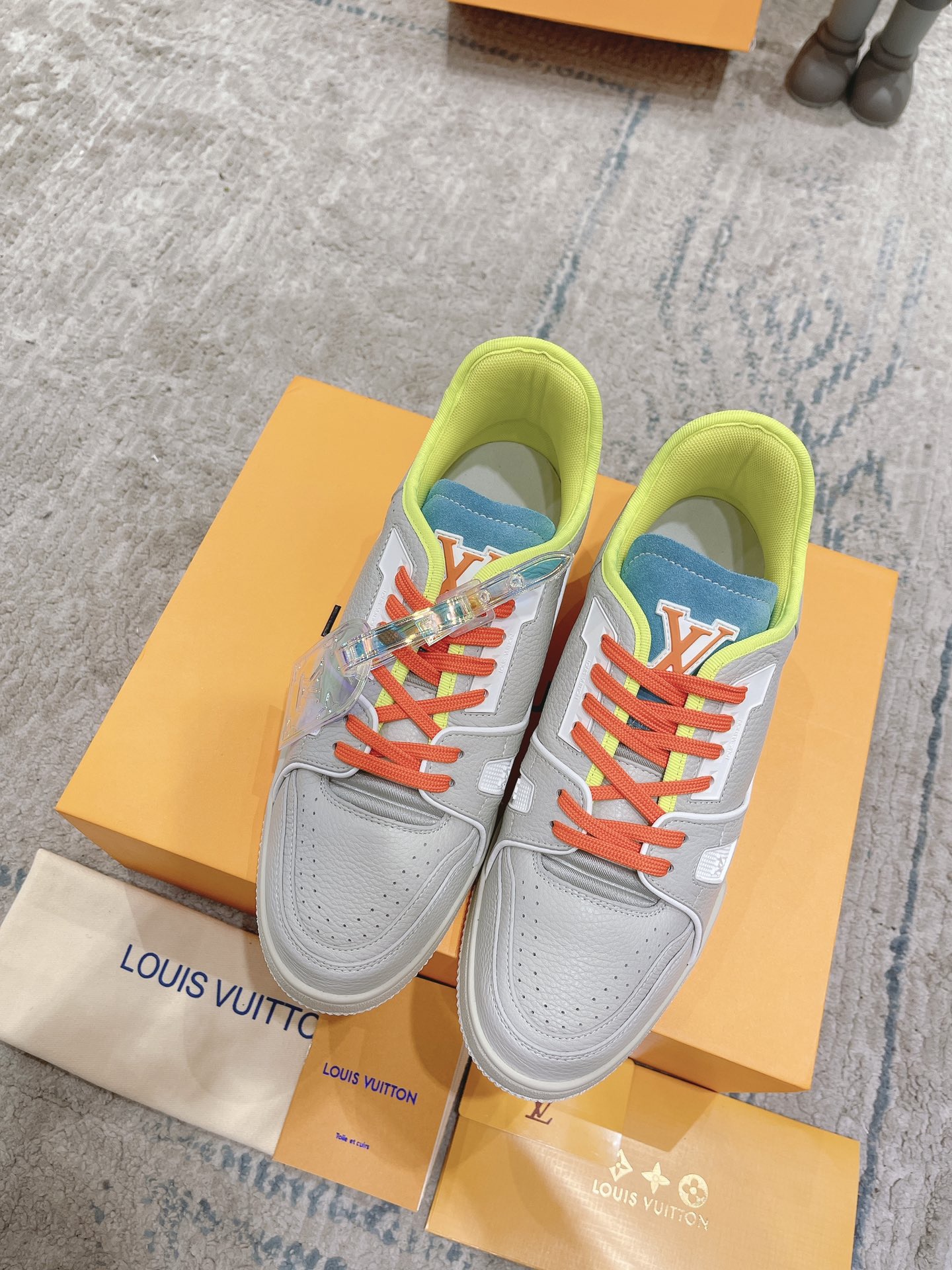 Copy Men Women L*ouis V*uitton Top Sneaker