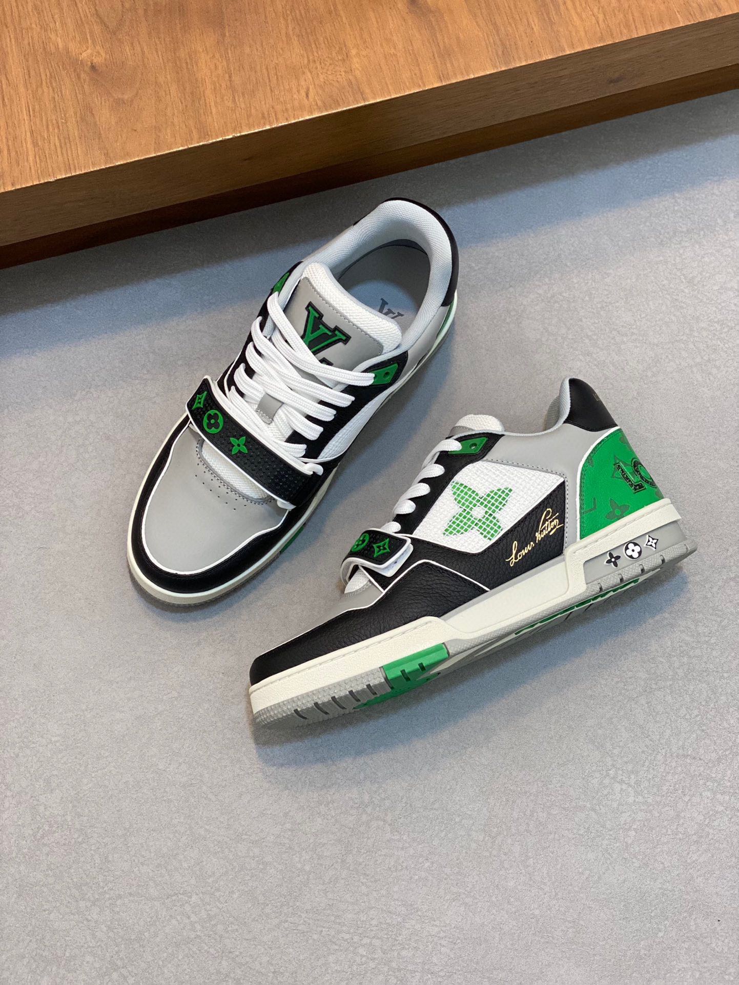 Men Women L*ouis V*uitton Top Sneaker