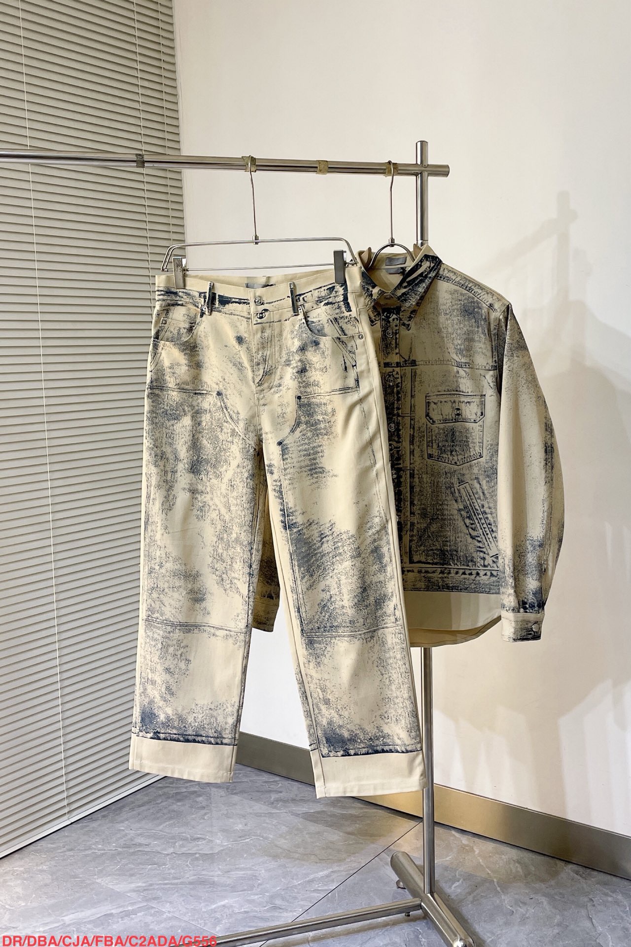 Men suits Top Quality