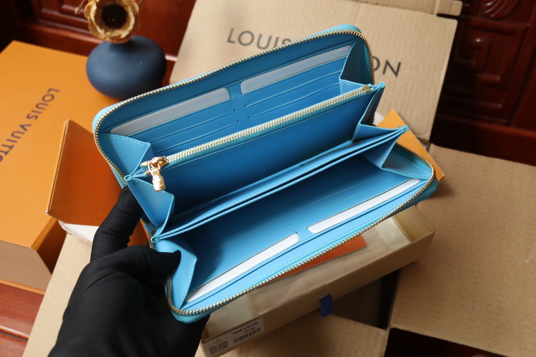 L*ouis V*uitton Top Bag