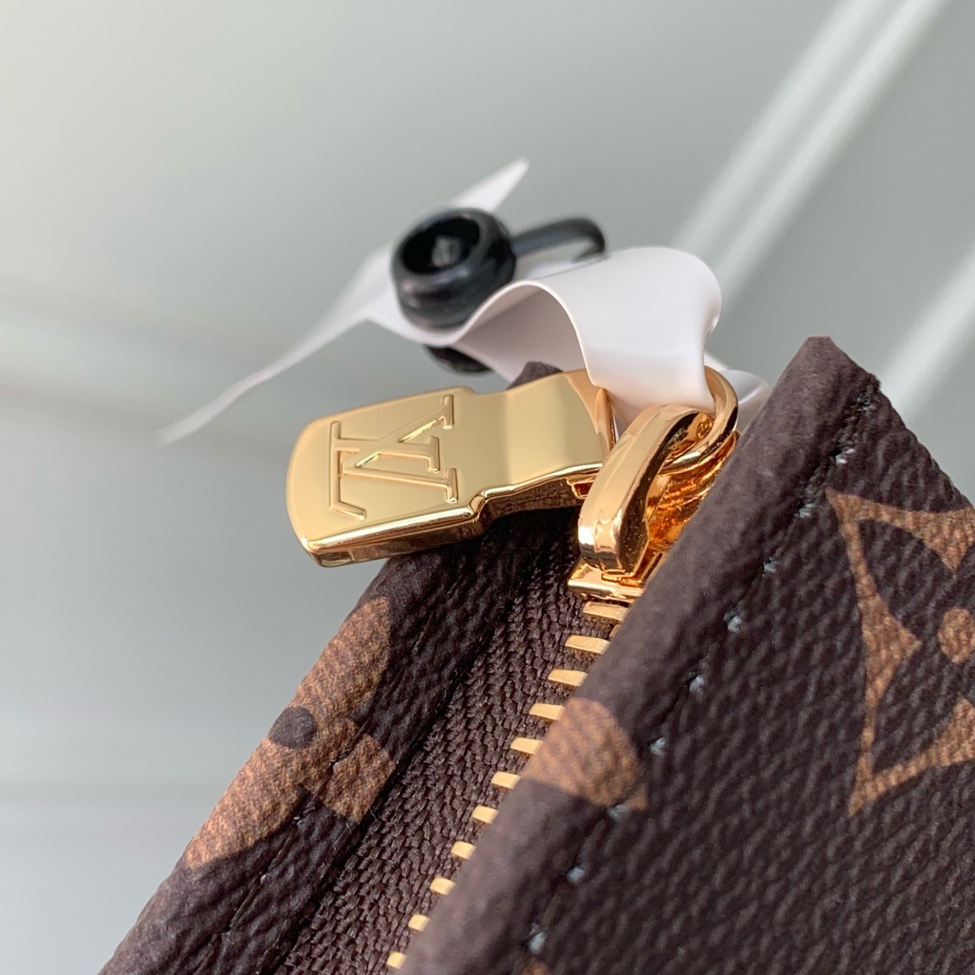 L*ouis V*uitton Top Bag