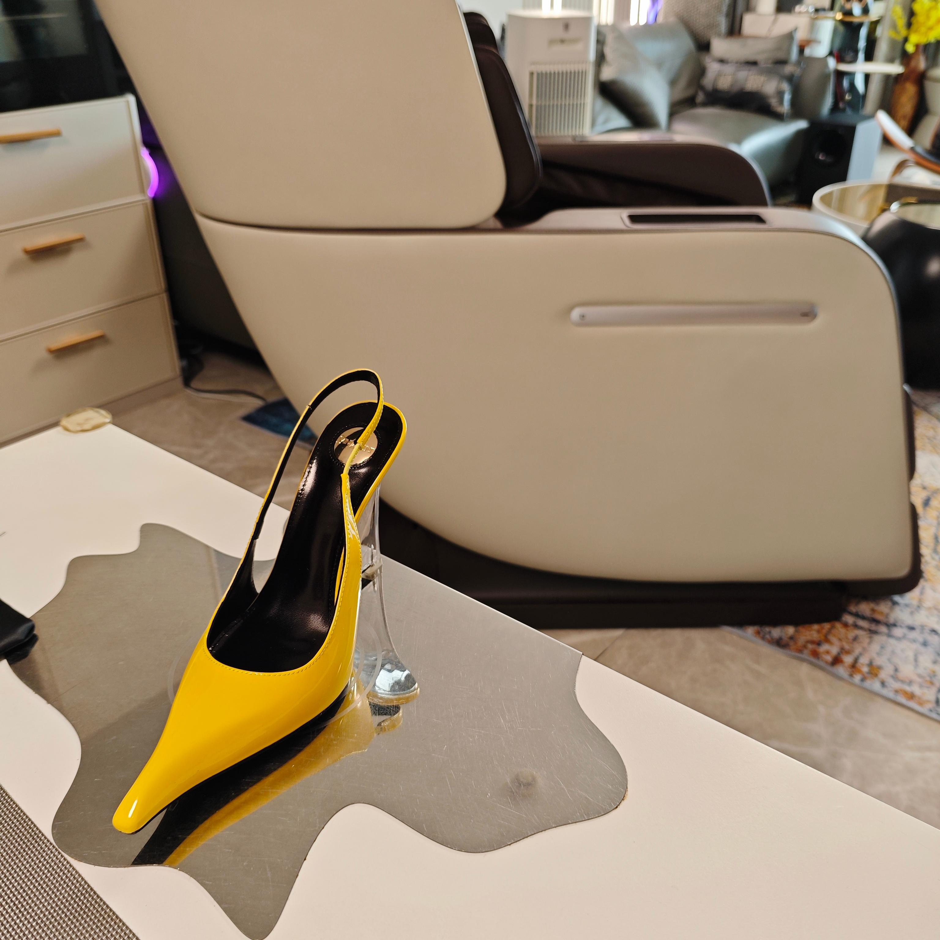 Women Y*SL Top Pumps