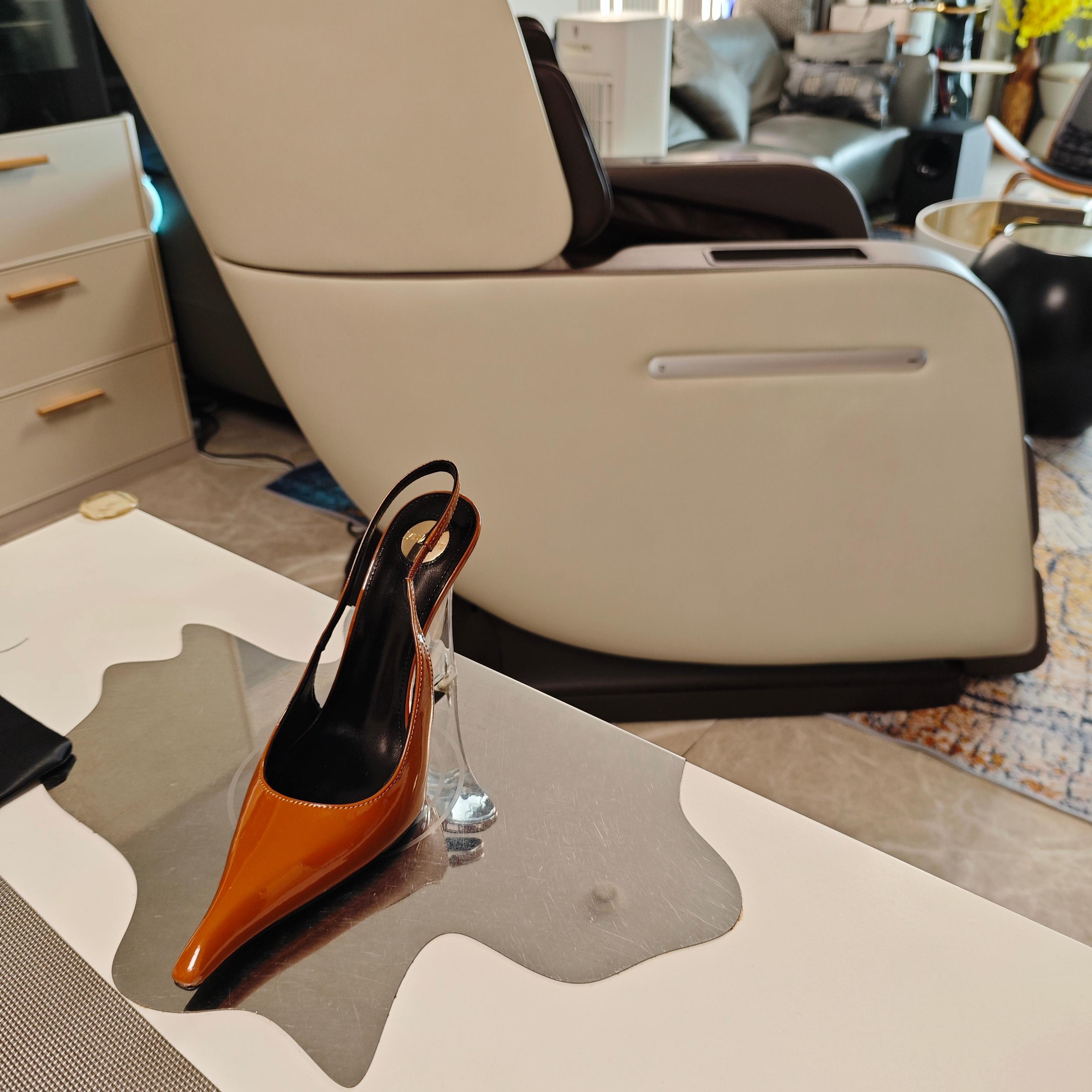 Women Y*SL Top Pumps